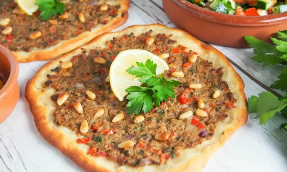 Lahmacun Pizza (Turkey)