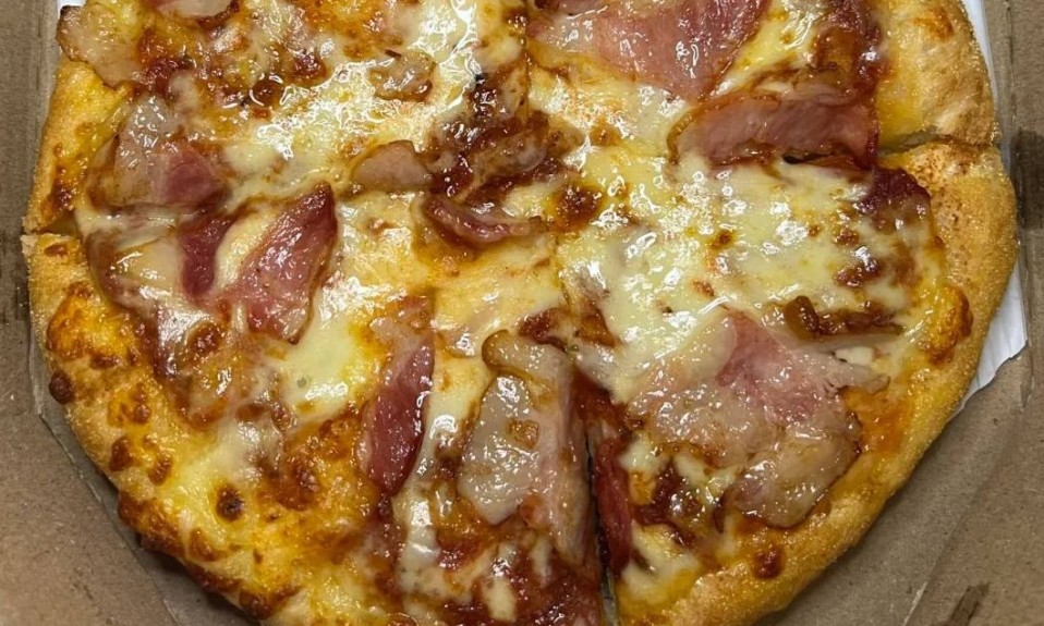 Bacon Pizza (Thailand)