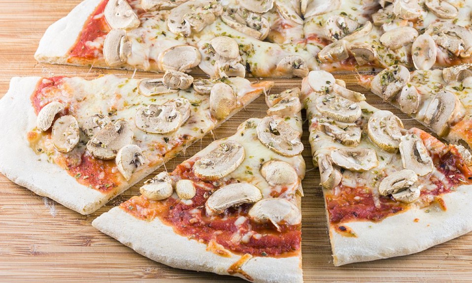 Funghi Pizza (Italy)