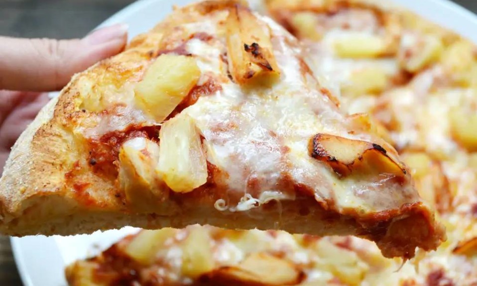 Ham and Pineapple Pizza (South Korea)