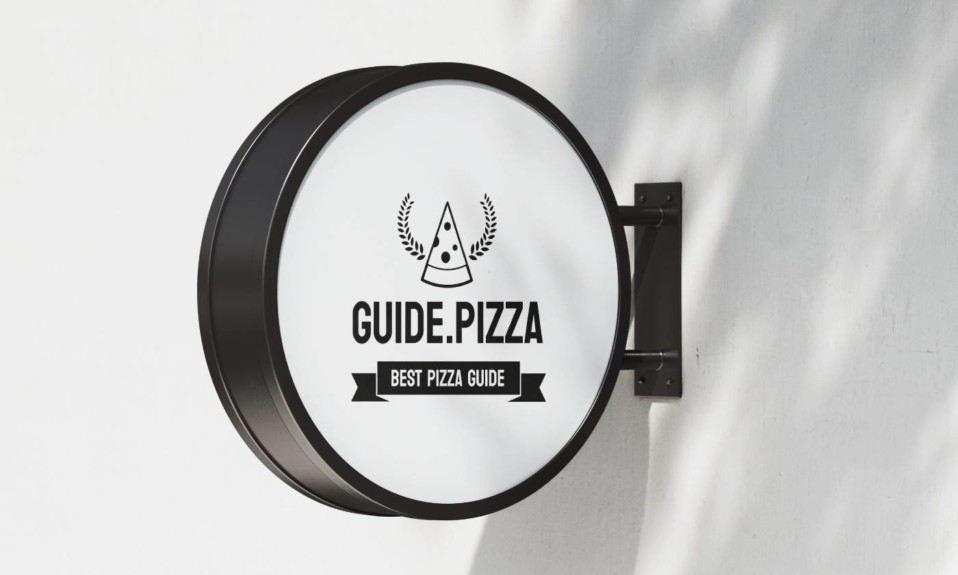 GUIDE.PIZZA signage