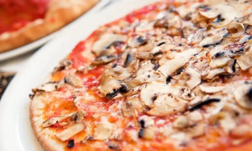Funghi Pizza (Spain)