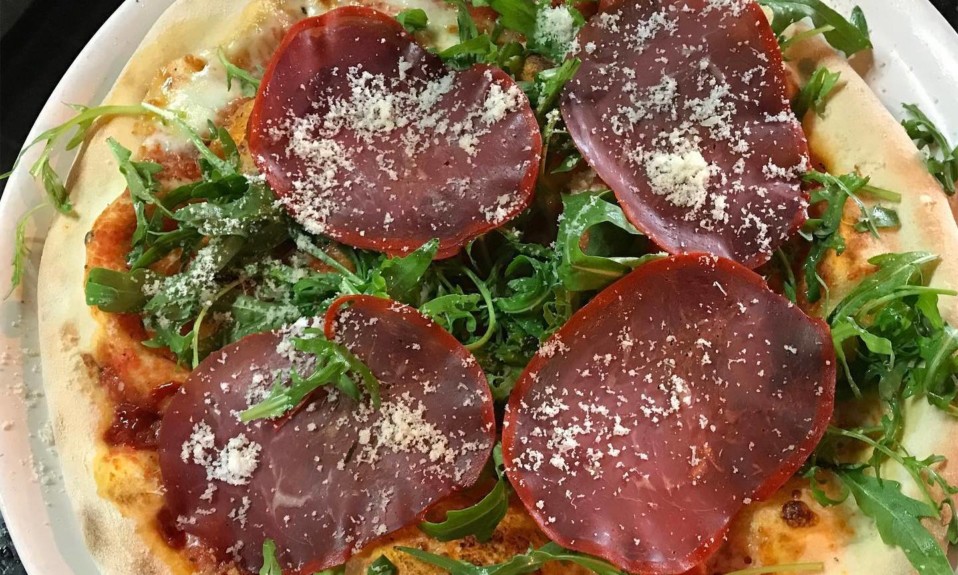 Pastirma Pizza