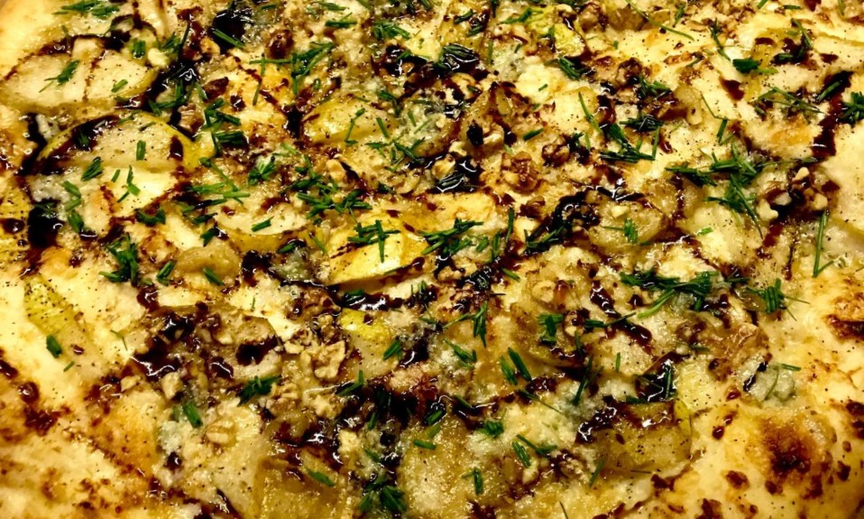 Casa Di Alicia Pizza