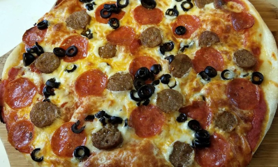 Saloniki Pizza